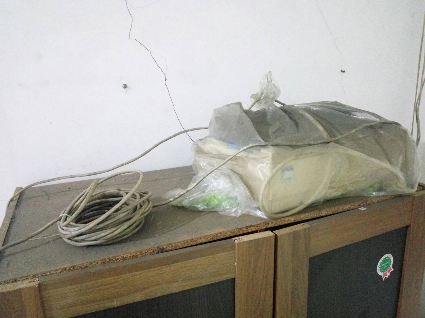 mengapa debu tidak habis dibersihkan